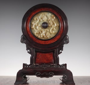 A piece of Qing Dynasty Hetian jade dragon wall old mahogany interstitial screen