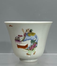 A pastel figure picture cup made by Chenghuai Garden
