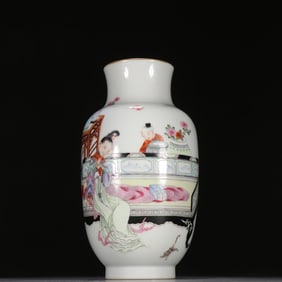 A winter melon bottle of the Qing Dynasty Yongzheng Godson