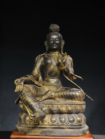 A Qing Dynasty bronze rubbing gold Tara statue