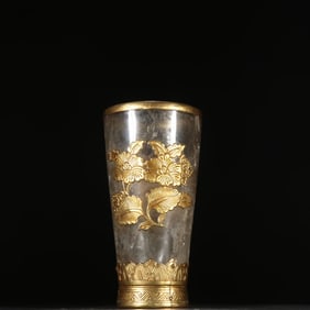A Liao gold crystal gold-clad pattern cup