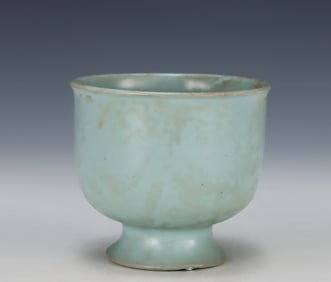 A Song Ru kiln sky blue glaze lip cup