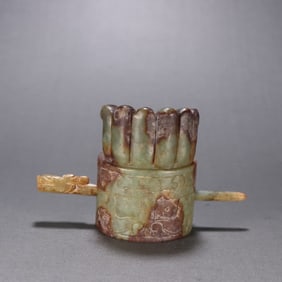 A Han Dynasty Hetian jade hairpin