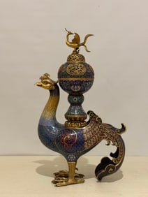 A piece of Qing Dynasty cloisonné enamel phoenix aromatherapy