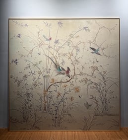 A piece of Champagne-colored Cantonese embroidery in the late Qing Dynasty "Splendid Future"