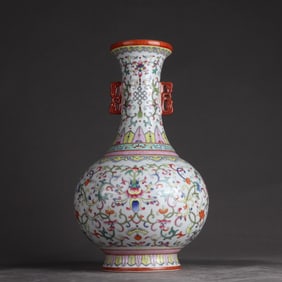 A Qing Dynasty Qianlong pastel passionflower amphora