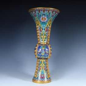 A Qing Dynasty copper-tired cloisonné cloisonné enamel entwined lotus pattern flower cup