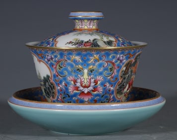 A Qing Dynasty Qianlong blue intertwined window boy Sancai bowl