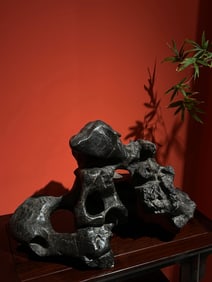 A Qing Dynasty Taihu Lake stone study ornament