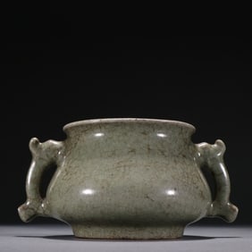 A celadon open amphora incense burner