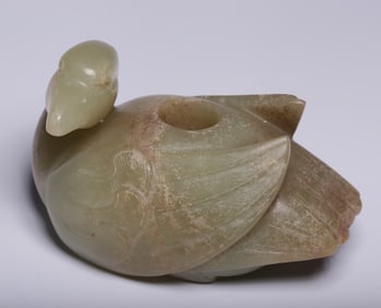 A piece of Hetian jade soil duck before the Ming Dynasty
