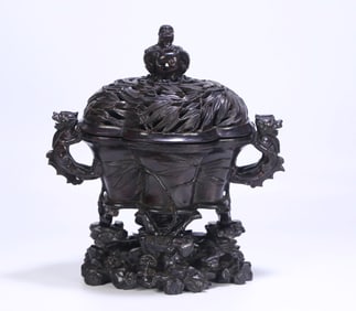 A Qing Dynasty desk rosewood double dragon ear bamboo pattern begonia aroma burner