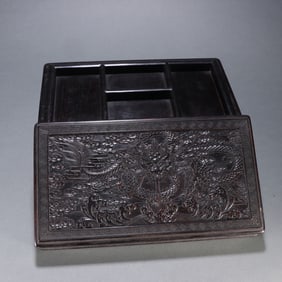 A Qing Dynasty rosewood cloud dragon pattern jewelry box