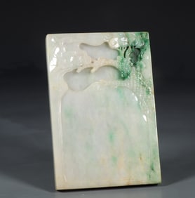 An old jade inkstone from the Qing Dynasty