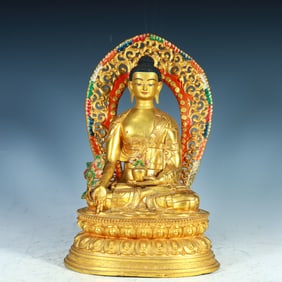 A copper-gilt medicine Buddha of the Qing Dynasty