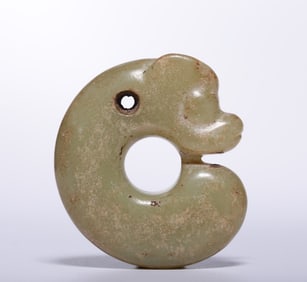A piece of Hongshan culture and abrasive local jade jade pig dragon