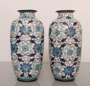 A cloisonné cloisonné enamel entwined lotus winter melon bottle