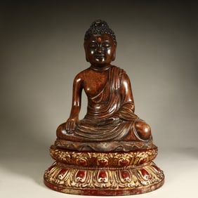 A piece of agarwood Shakyamuni statue