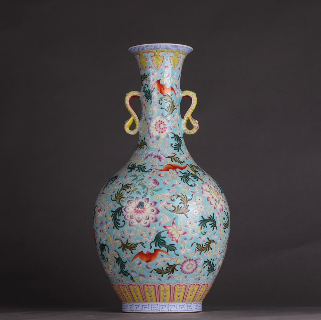 A Qing Dynasty Jiaqing cloisonné enamel entwined lotus pattern ruyi amphora: Qing Dynasty Jiaqing cloisonné enamel entwined lotus pattern ruyi amphora SIZE: H:41cm BellyD:21cm (The Dimensions Of All Batches Are Manually Measured.If You Need More Detailed Information, Please C