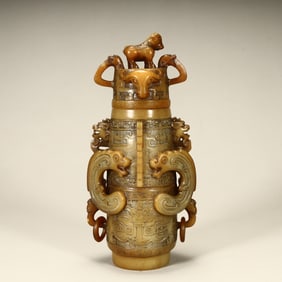 A Qing Dynasty boutique Tian Huangshi Lilong button beast face seal