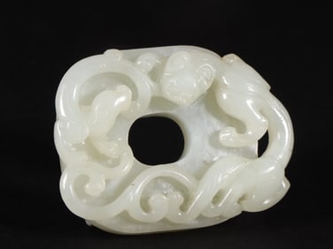 A piece of Ming Dynasty Hetian jade Canglong godson jade