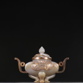 A piece of Liao gold agate gold-clad flower and bird pattern aroma burner