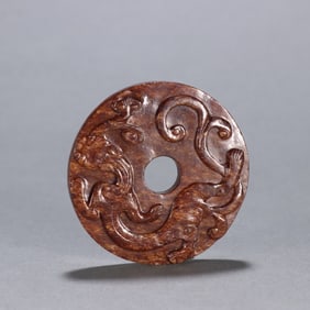 A Ming Dynasty Hetian jade dragon jade