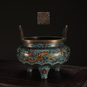 A Ming Dynasty copper tire cloisonné cloisonné enamel cloud dragon pattern rope ear furnace