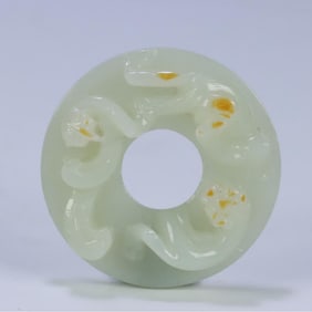 A piece of Hetian jade dragon pattern