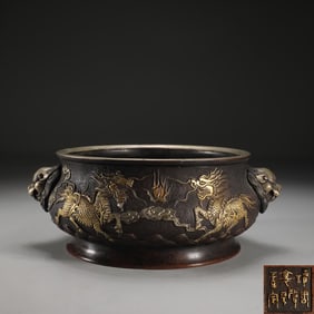 A piece of Ming Dynasty precision-cast copper tire gilt gilt silver unicorn Xianruitu lion head ear