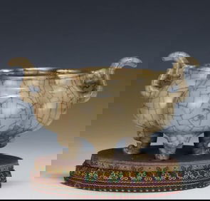 A Song Ge kiln beige glazed three-legged furnace