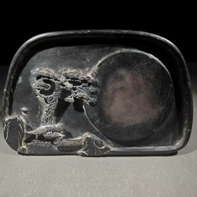 A Qing Dynasty Yun Shouping type inkstone