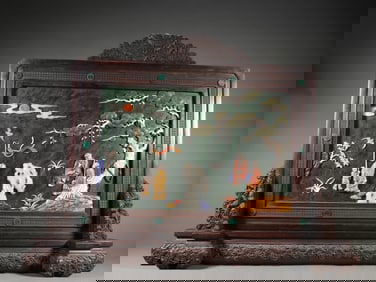 A Qing Dynasty Hetian jasper inlaid with gold-painted character story interstitial screen