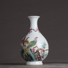 A Qing Dynasty Yongzheng enamel colorful flower and bird poetry jade pot spring vase