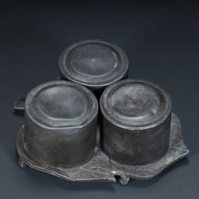 Qing Dynasty finger leaf pattern tin box