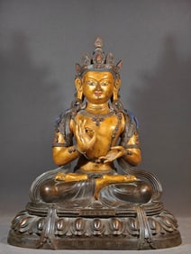A bronze gilt Buddha Mother Bodhisattva of the Qing Dynasty