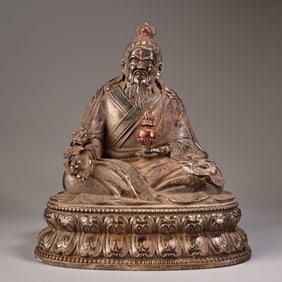 A bronze high-relief engraved Buddha statue of Tang Dongjiebu