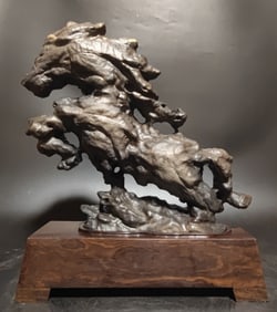 A Qing Dynasty boxwood pen holder