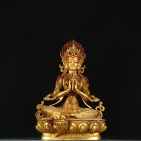 A bronze gilt Tara statue of the Qing Dynasty