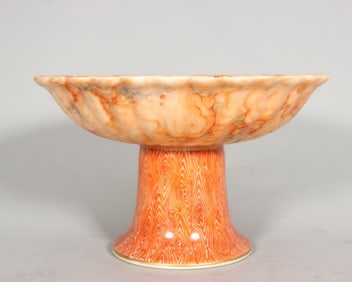 A pair of Qing Dynasty Yongzheng stone pattern glazed high plates