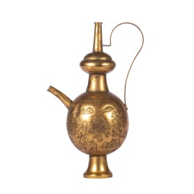 A Qing Dynasty copper gilt pot