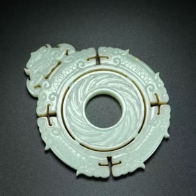 A pair of Han Dynasty jade walls