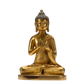 A bronze gilt Buddha statue of the Qing Dynasty