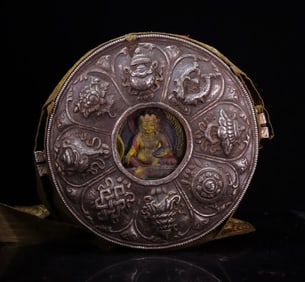 A Tiantie hand-engraved eight-treasure yellow God of Wealth Gawu box