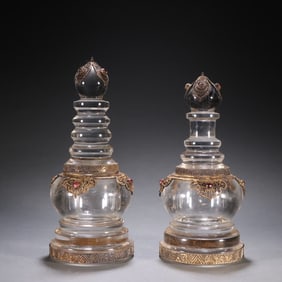 A pair of Liao gold crystal-clad relic towers