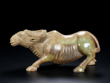 A piece of ancient jade cow