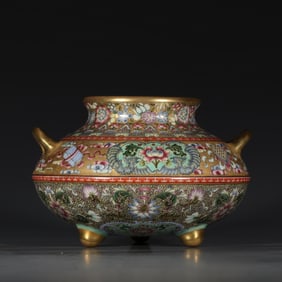 A Qing Dynasty Qianlong model pastel gold-painted floral pattern qin, chess, calligraphy and