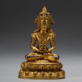 A bronze gilt Buddha statue of the Qing Dynasty