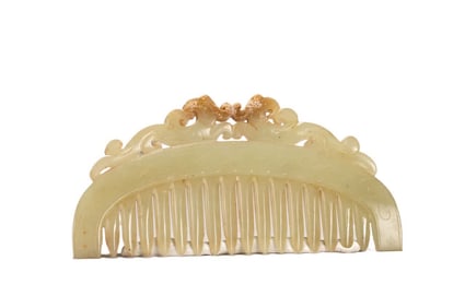 A Hetian jade comb