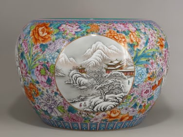 A Qing Dynasty Qianlong year enamel color kaleidoscope window landscape snow landscape pattern